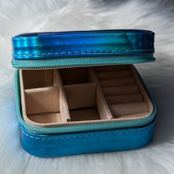 🆕 📢 Just In....Portable Jewelry Box For Travel - Picture 6 of 9